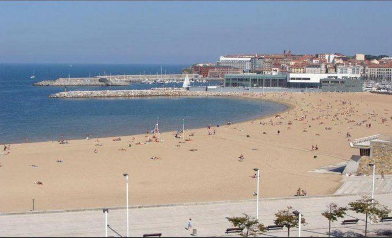 Apto. Vista Playa Poniente *