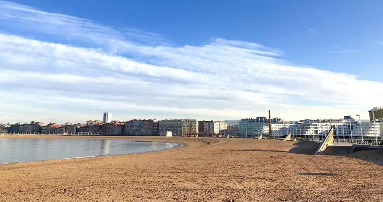 Apto. Vista Playa Poniente * Gijón